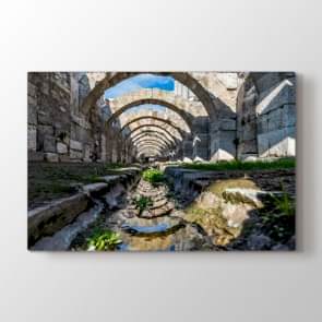 İzmir Agora Harabeleri Tablosu | Türkiye Şehirleri Tabloları